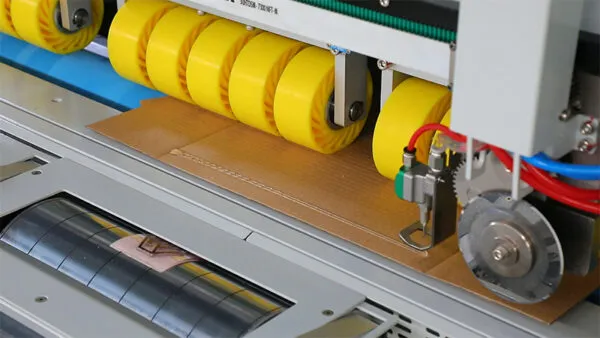 Inline-Gluing-600x338.jpg
